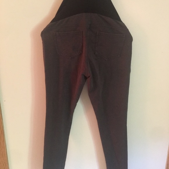 Motherhood Maternity pants - Picture 3 of 4